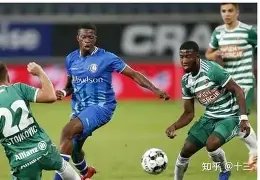 邮报,赫拉芬贝赫,和阿利松身,V体育VSports官网,VSportsV体育娱乐,V体育投注,V体育平台,V体育赛事直播,V体育app下载