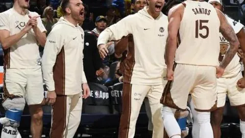 独家揭秘：沙特巨资抢购埃及国脚萨拉赫，誓要签下足球巨星！